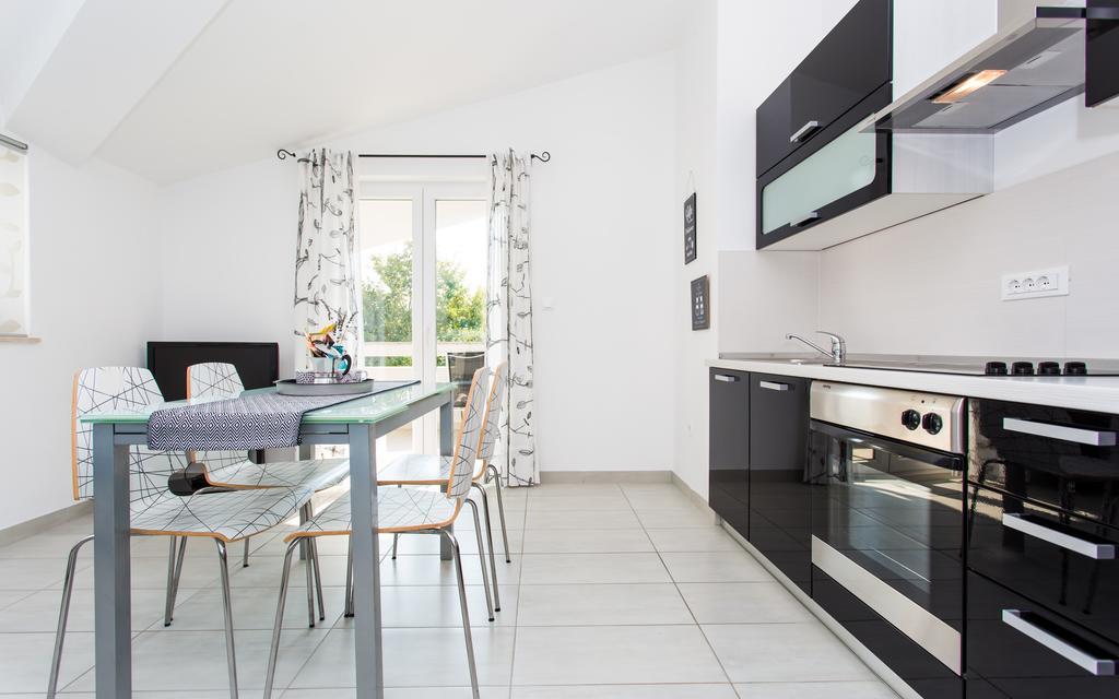 Apartments Matea Baška Extérieur photo