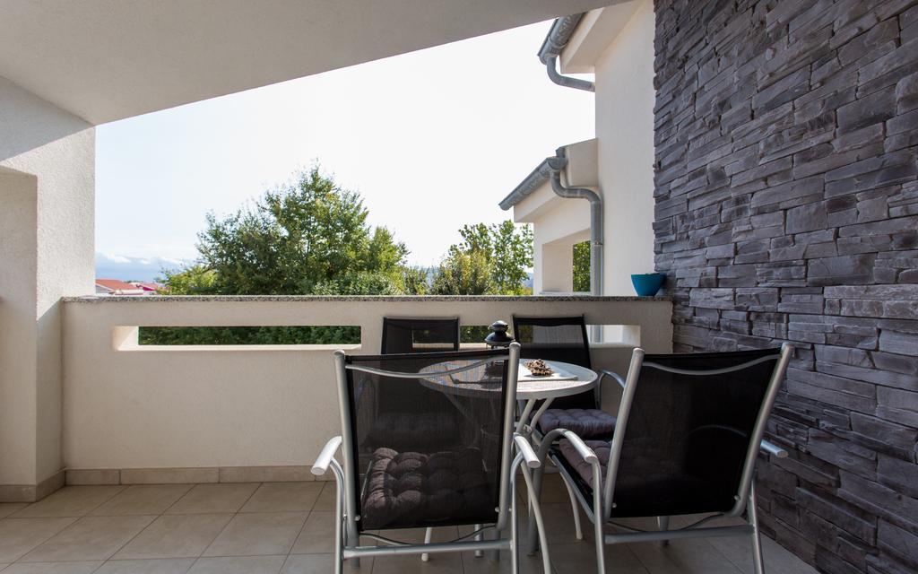 Apartments Matea Baška Extérieur photo